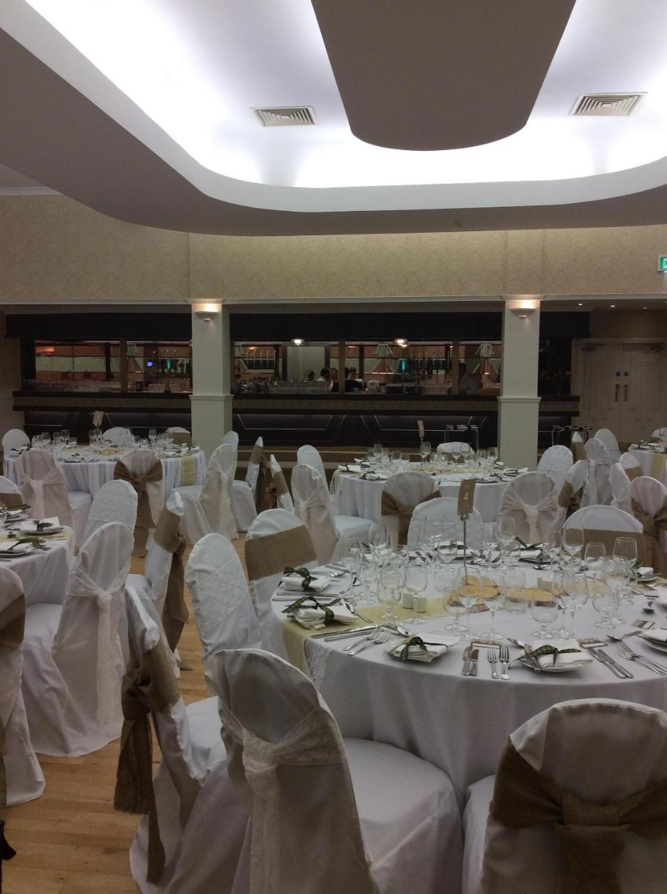 קאסלבר Ivy Tower Hotel מראה חיצוני תמונה