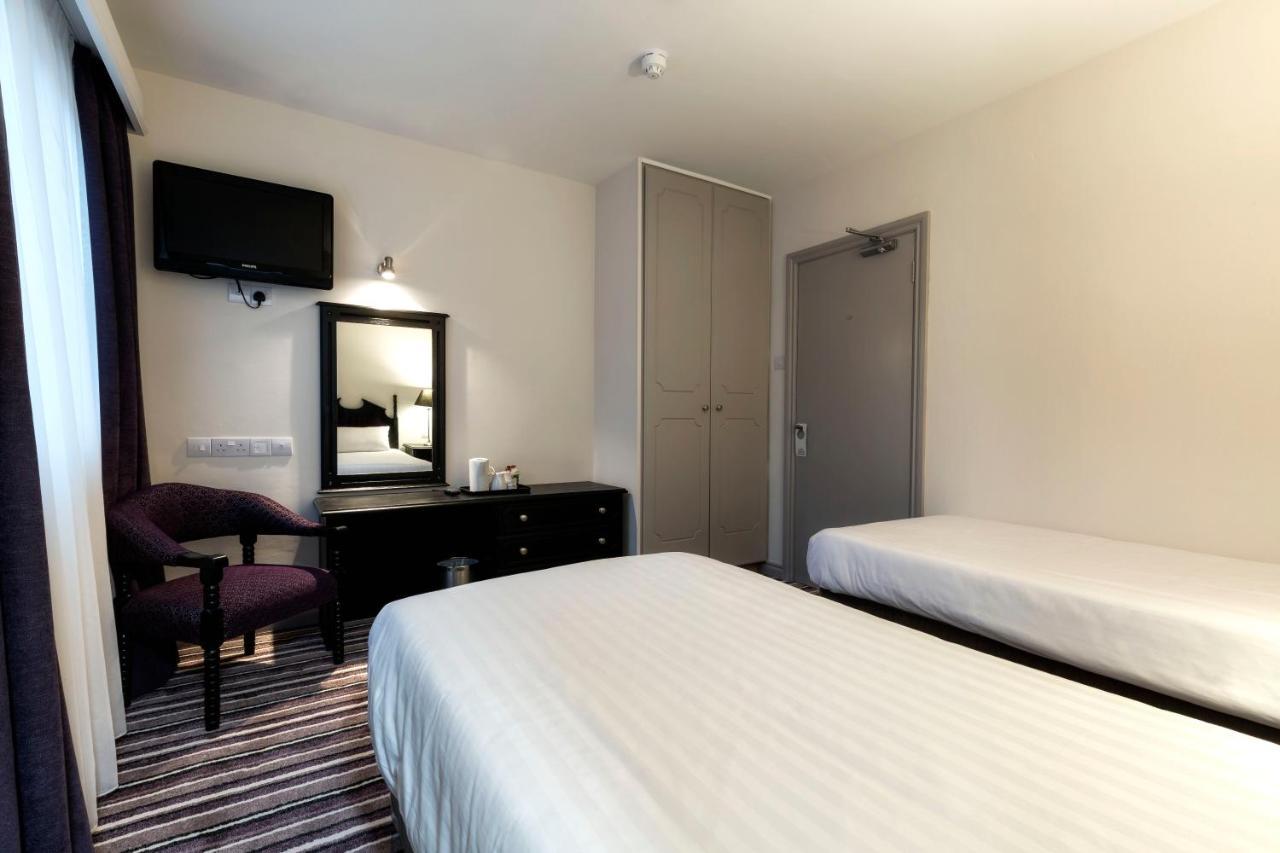 קאסלבר Ivy Tower Hotel מראה חיצוני תמונה