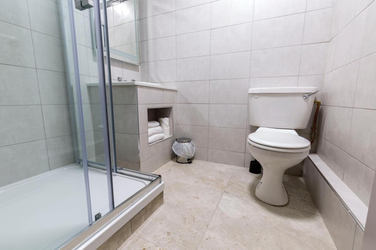 קאסלבר Ivy Tower Hotel מראה חיצוני תמונה